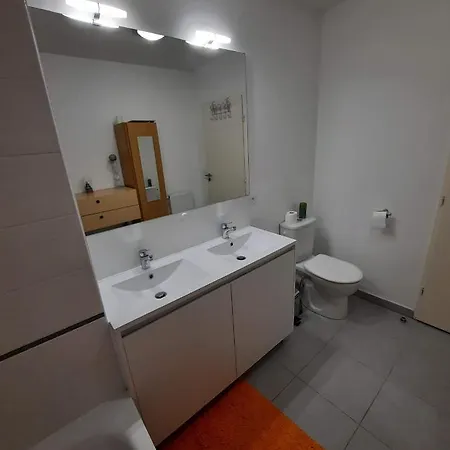 Maison Avec Jardin לונל