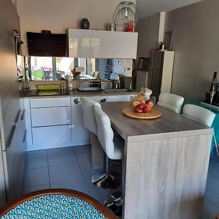Maison Avec Jardin Vakantiehuis Lunel (Herault)